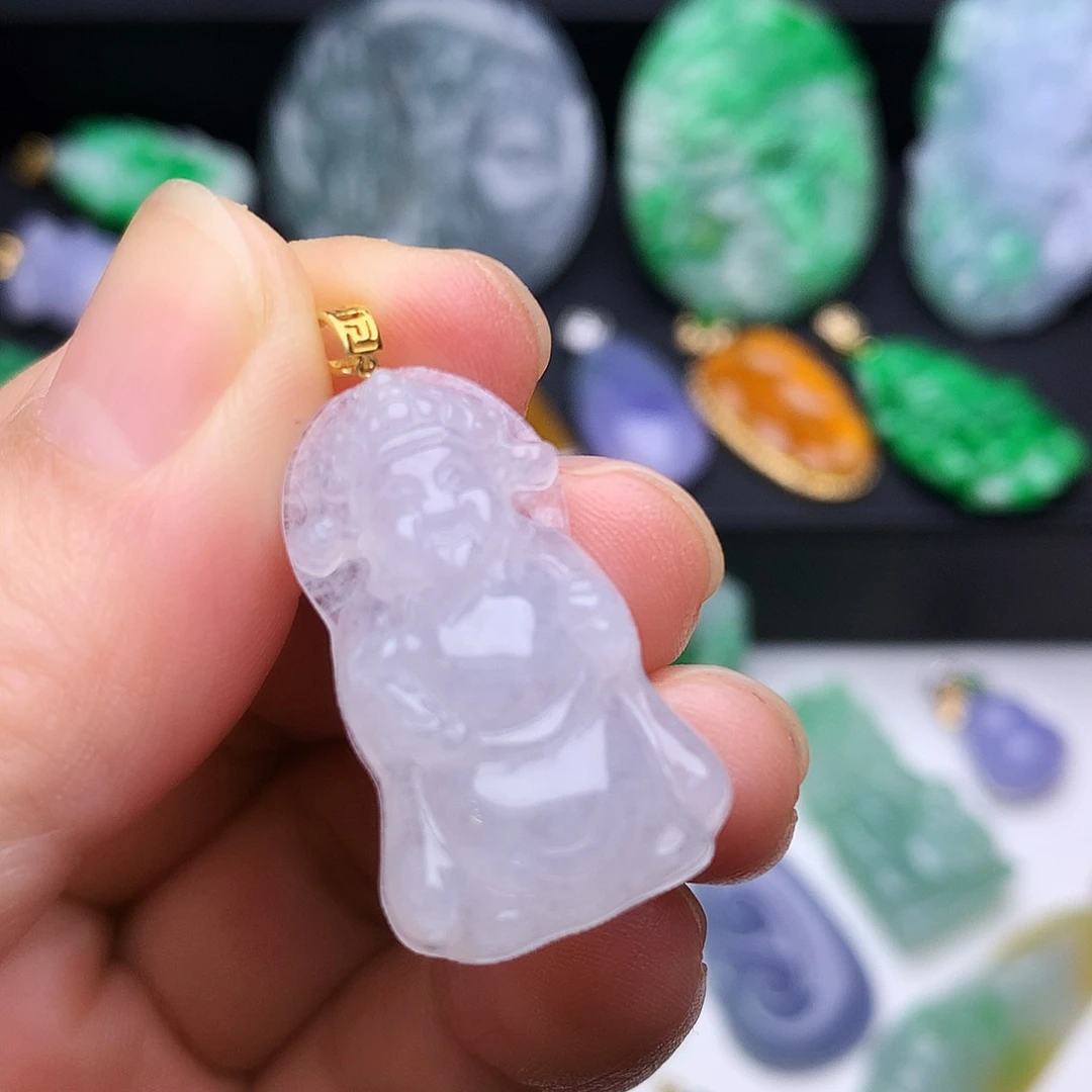 翡翠未镶嵌颈饰特别福利