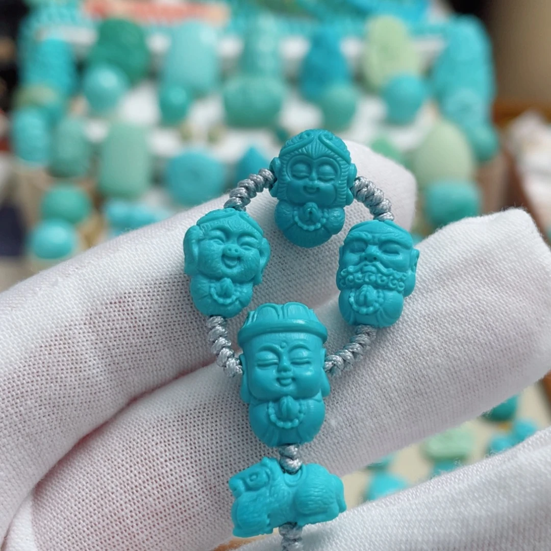 绿松石未镶嵌珠宝奇石