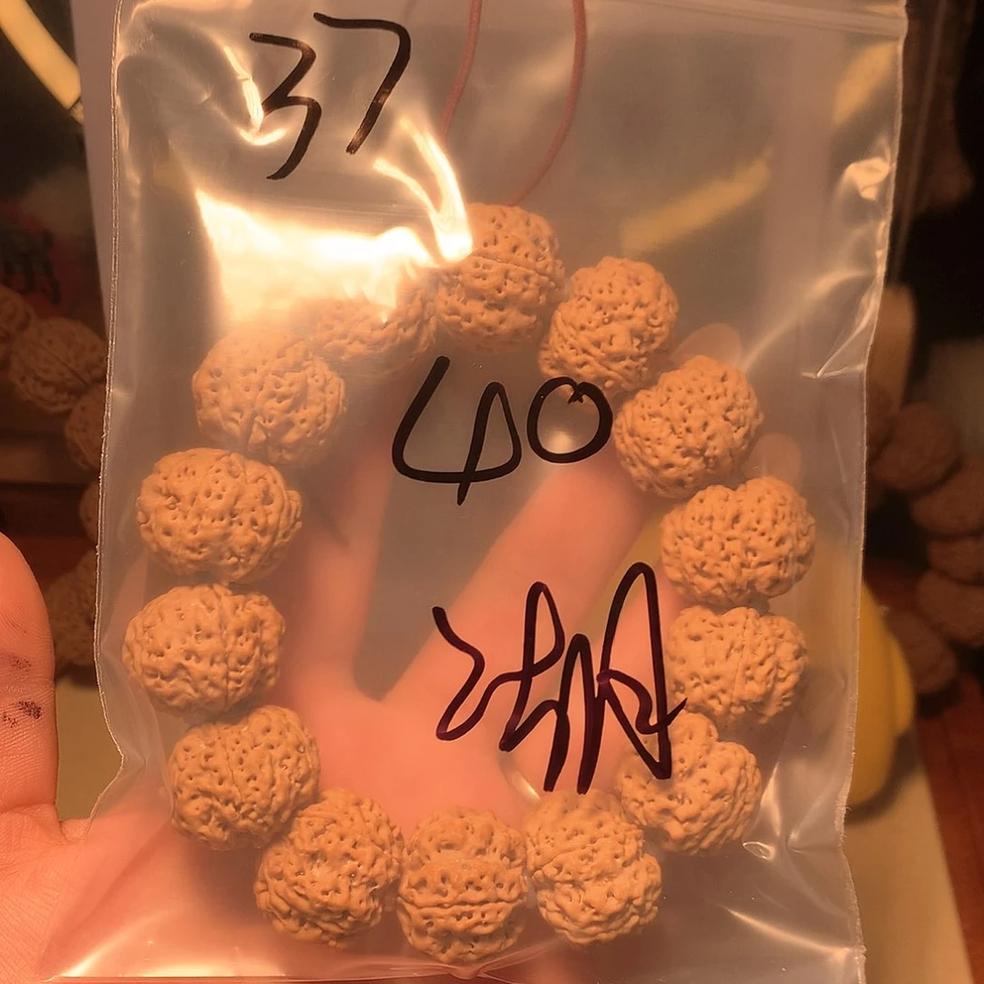 金刚菩提吊坠湖*37。