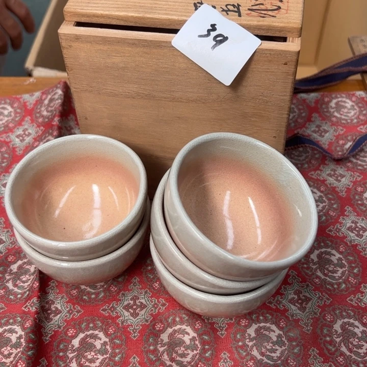 白***空茶宠今天晚上吃什么呢39