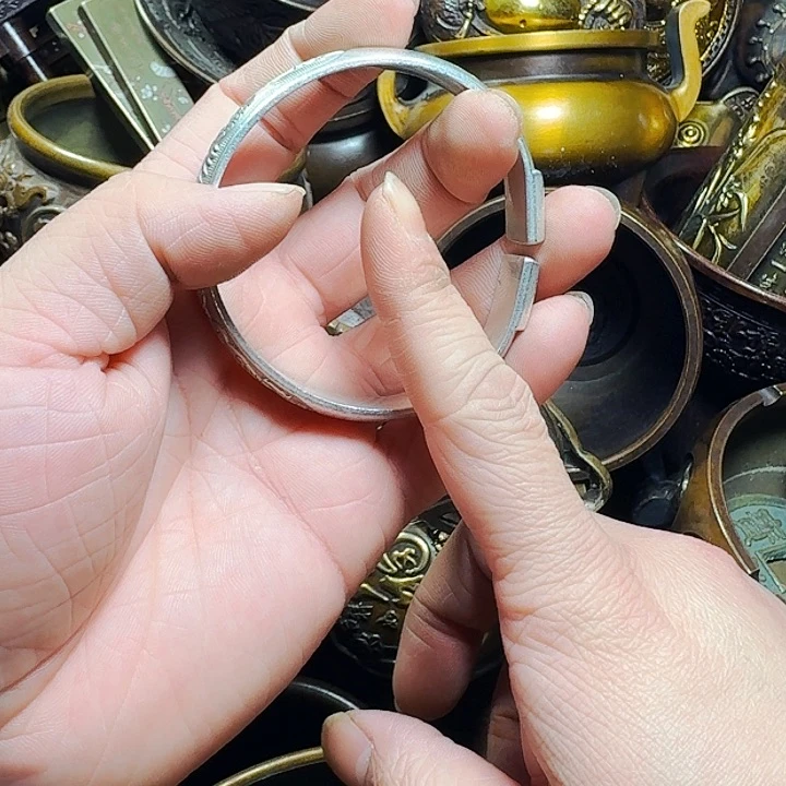 铜器摆件收收藏藏