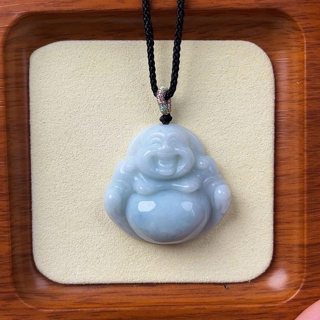 翡翠未镶嵌颈饰佛公