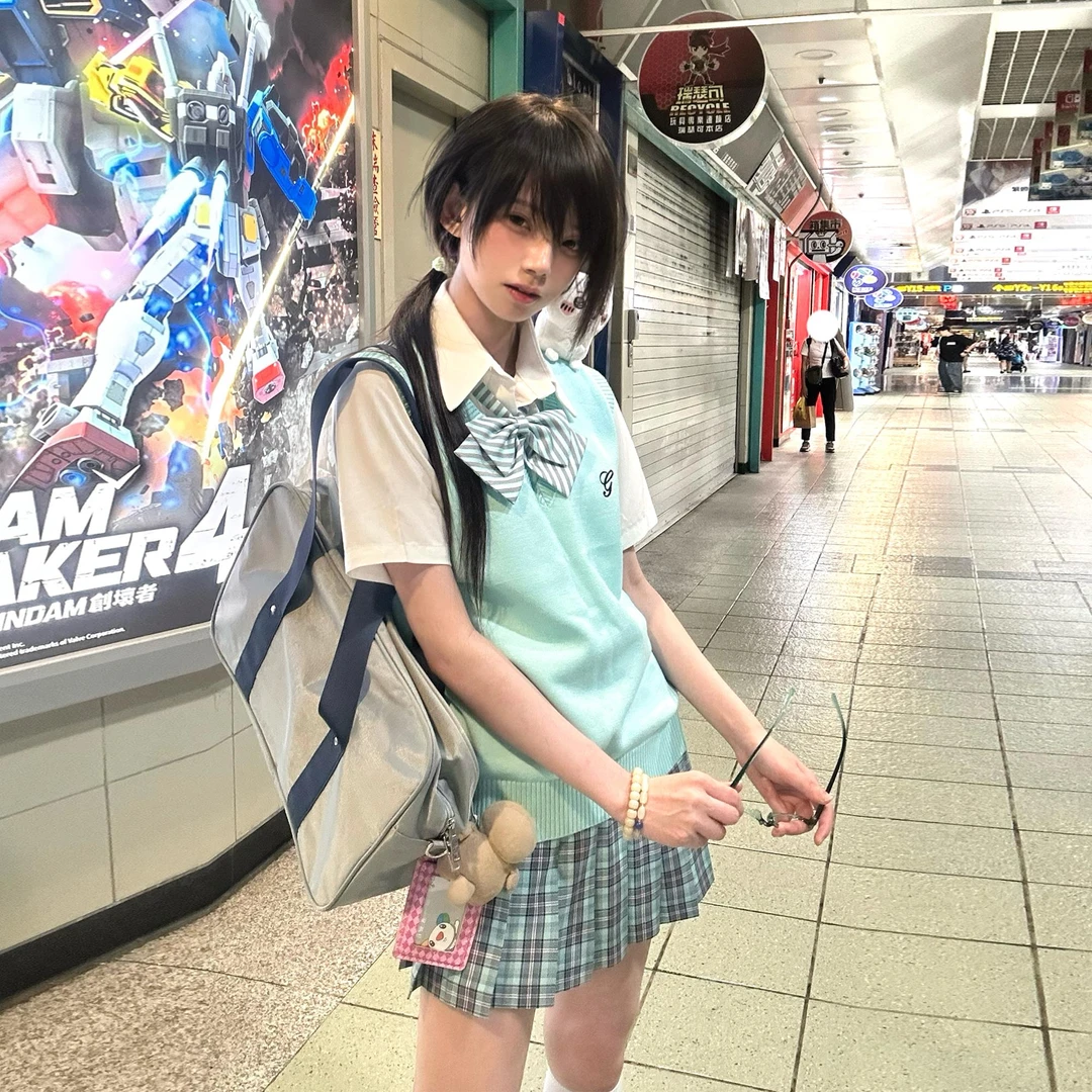 JK制服正版小代葱格裙叠穿毛衣马甲背心半身裙小底同款