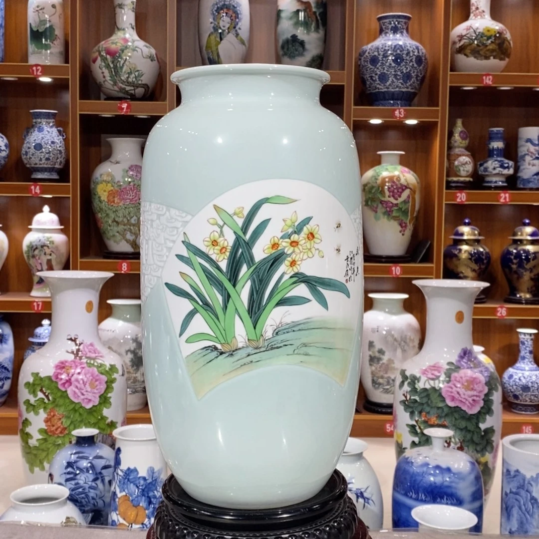 陶摆件双面开窗粉彩花卉