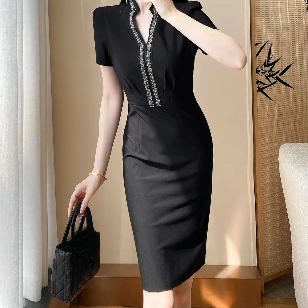 夏季气质法式连衣裙修身小黑裙轻奢显瘦时尚黑色开叉收腰包臀裙女