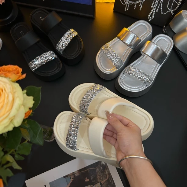 女时装凉鞋气垫凉鞋女款拖鞋外穿亮钻夏季网红软底