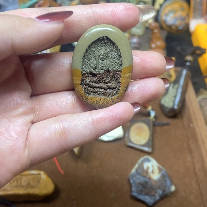 【闪购商品】吴*哲22