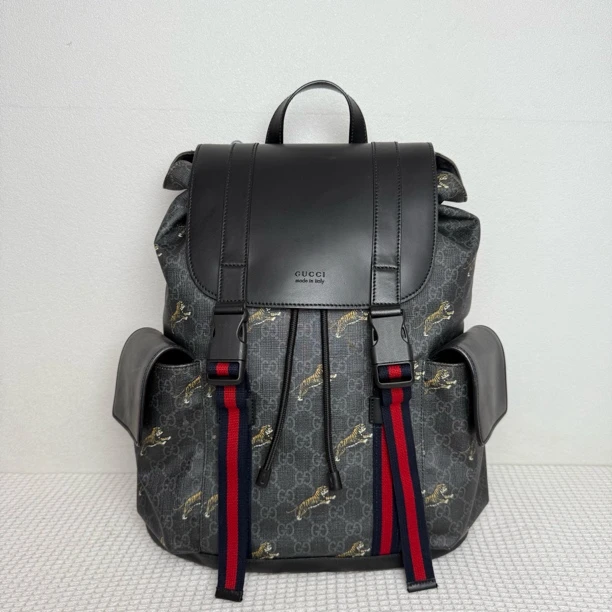 99新 GUCCI/古驰 98新/5266时尚休闲老虎印花双肩包