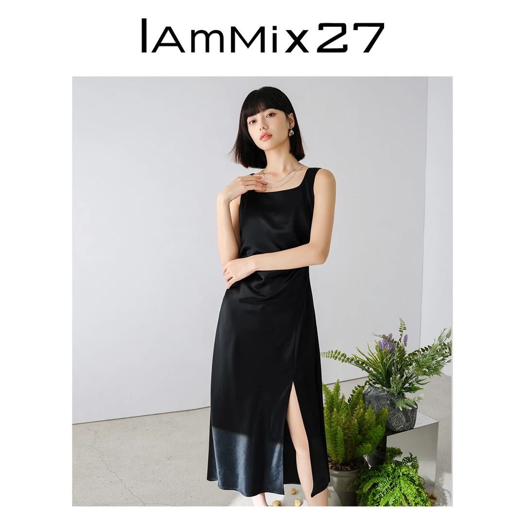 Iammix27法式方领背心裙女不对称丝滑缎面中长款连衣裙女M4A9008