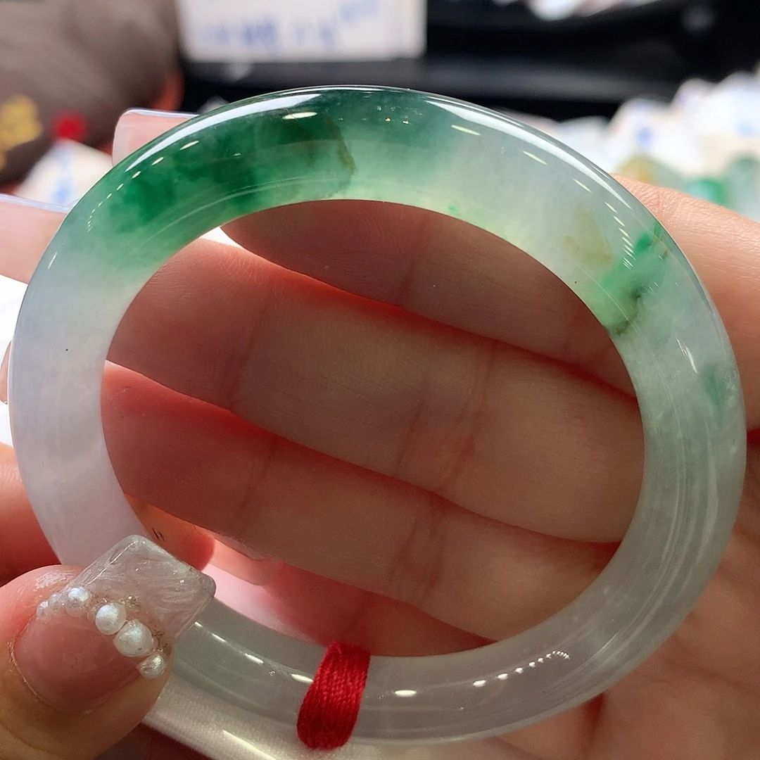 翡翠手镯未镶嵌50.9圆条