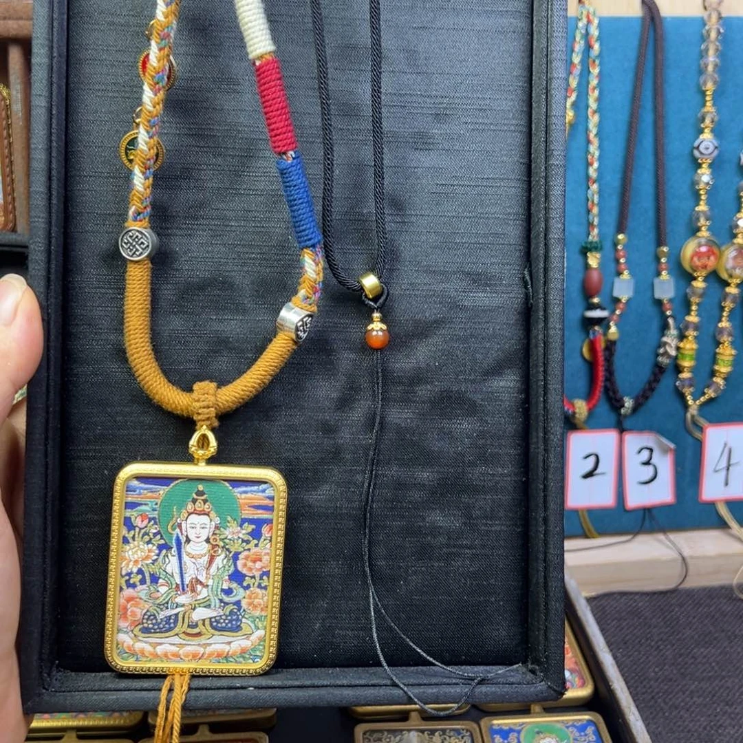 啊***孟吊坠美丽的唐理结缘