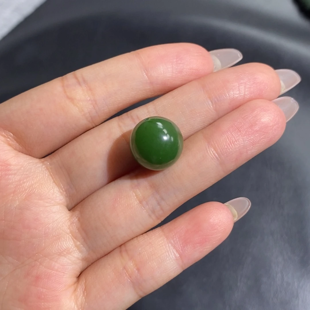 【闪购商品】颈饰未镶嵌和田玉14mm