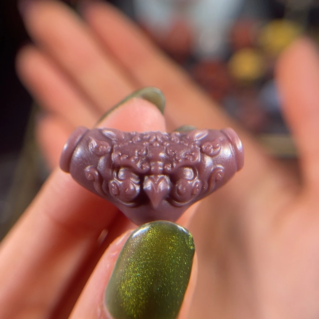 玛瑙/玉髓盐源 大鹏鸟 三通未镶嵌