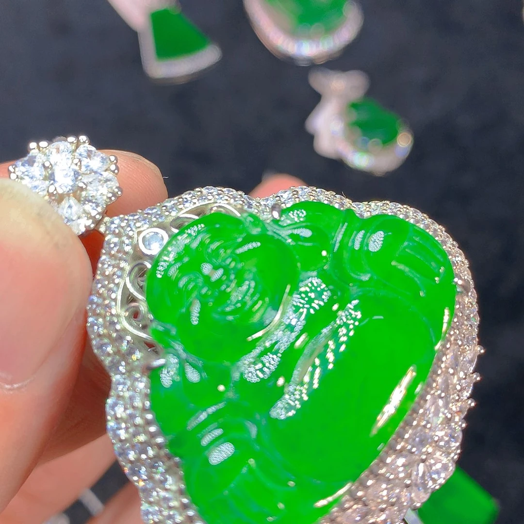 颈饰银S925镶嵌翡翠