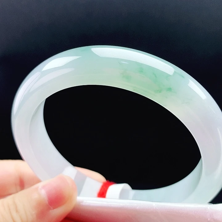 未镶嵌手镯翡翠58圈