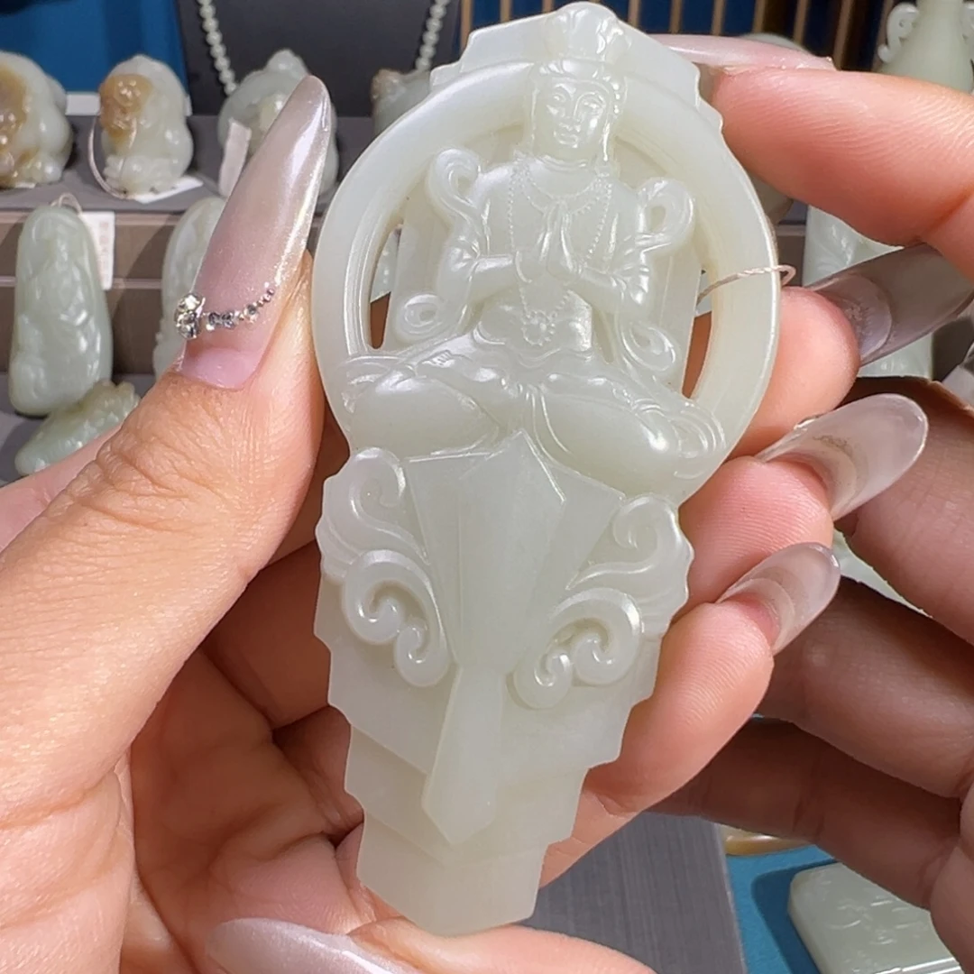 和田玉（糖玉）未镶嵌颈饰