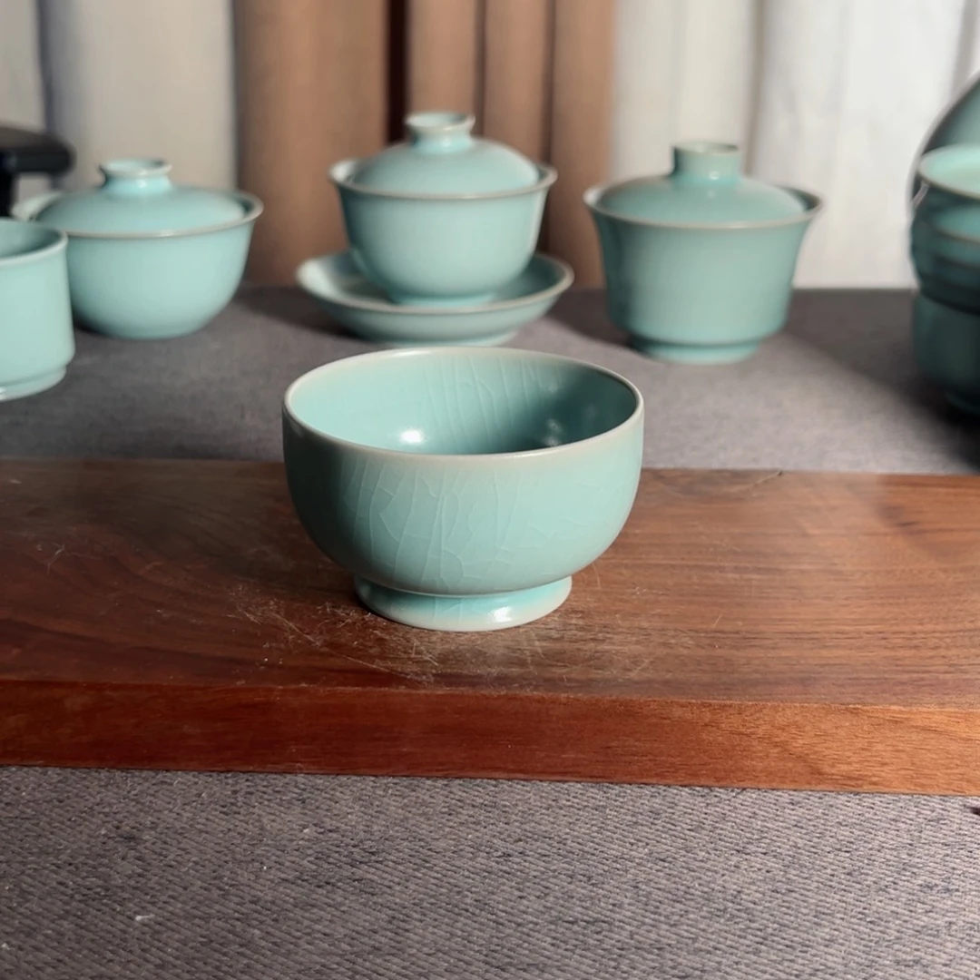 杯观汝丨卷足罗汉杯