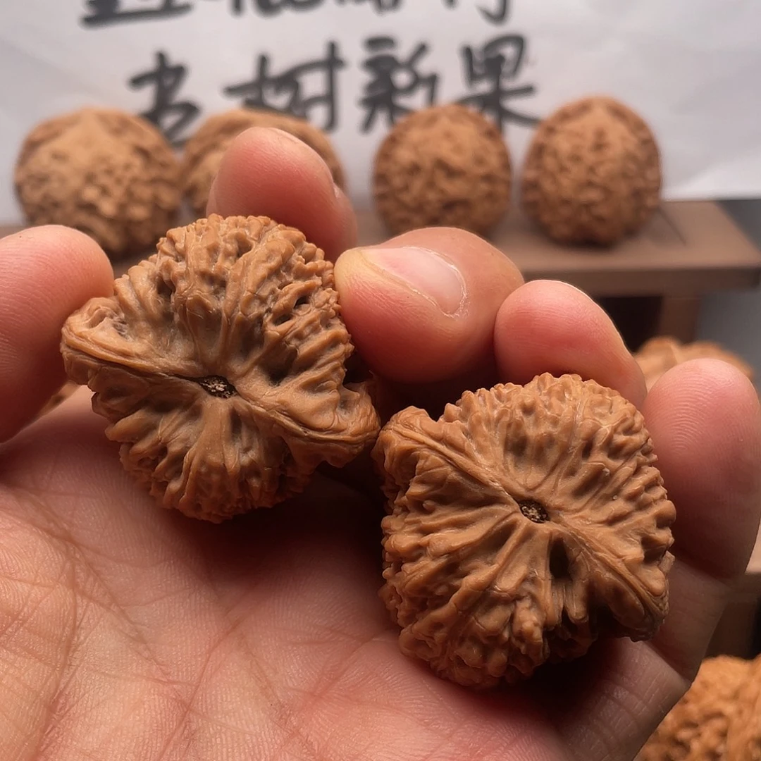 突***响桃核吊坠南疆石40/40/38球全品无修无黄