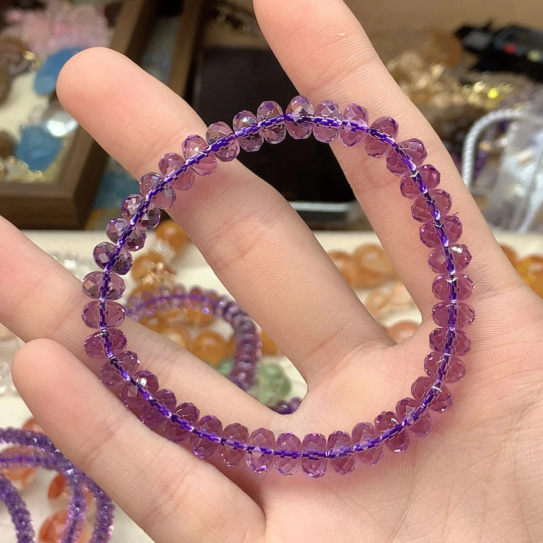 未镶嵌吊坠(赠链)水晶