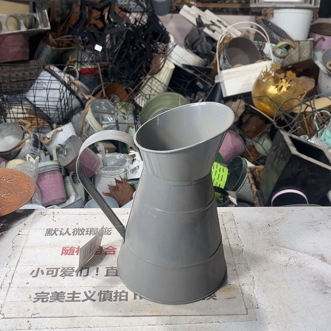 默认瑕疵介意勿拍发出不退不换