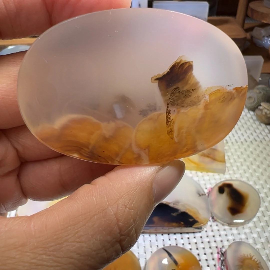 玛瑙/玉髓未镶嵌颈饰