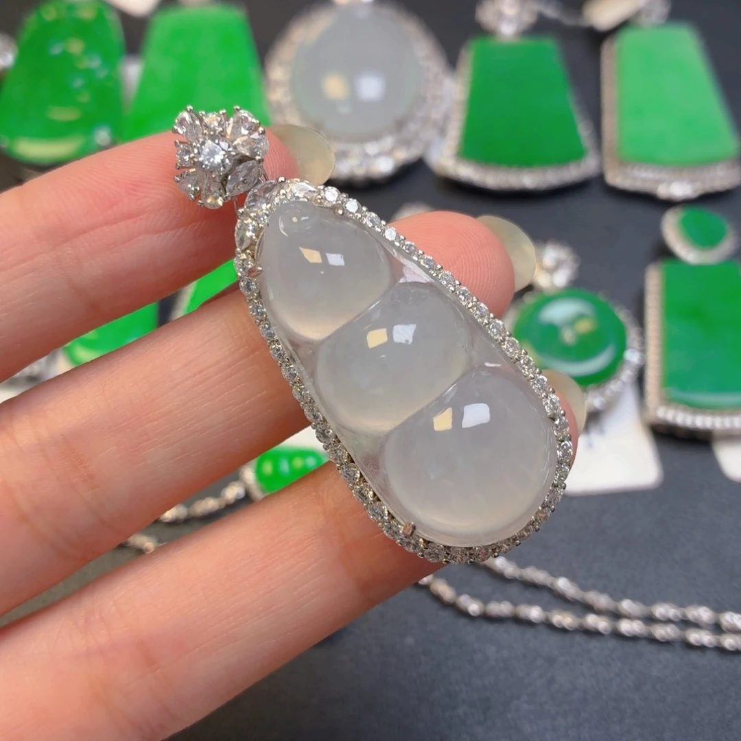 翡翠银S925镶嵌颈饰