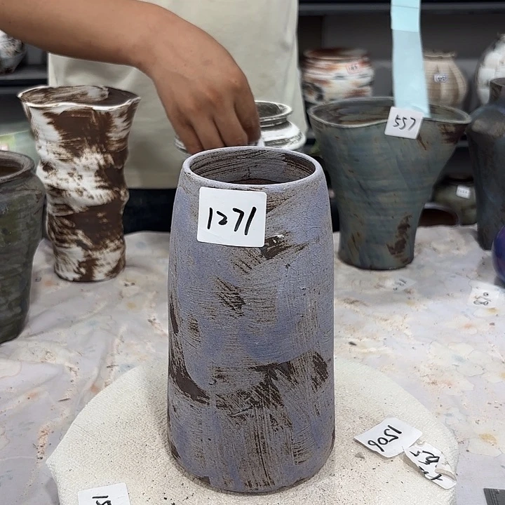 摆件高21，口8，无孔