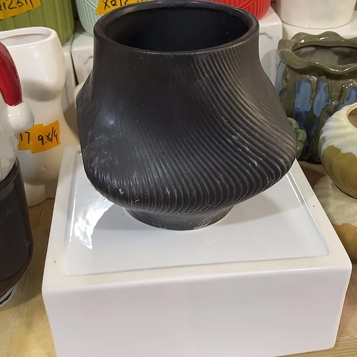 摆件多肉植物盆瑕疵有孔