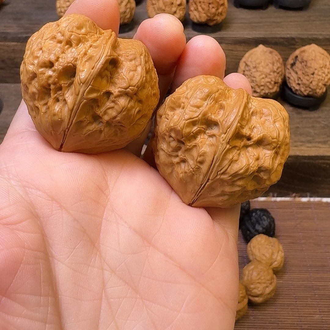 吊坠文玩核桃8陀螺37尺寸特价不退换