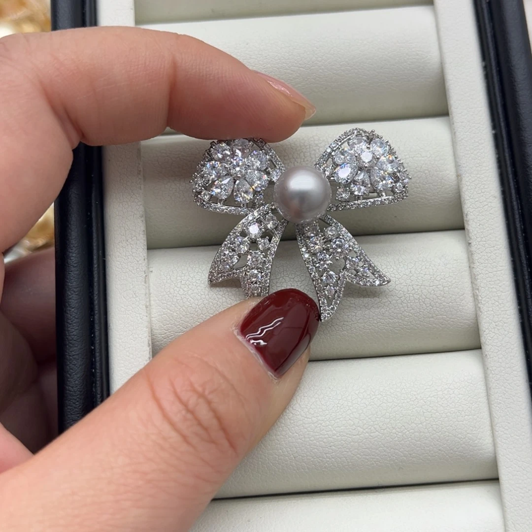 合金胸针海水珍珠