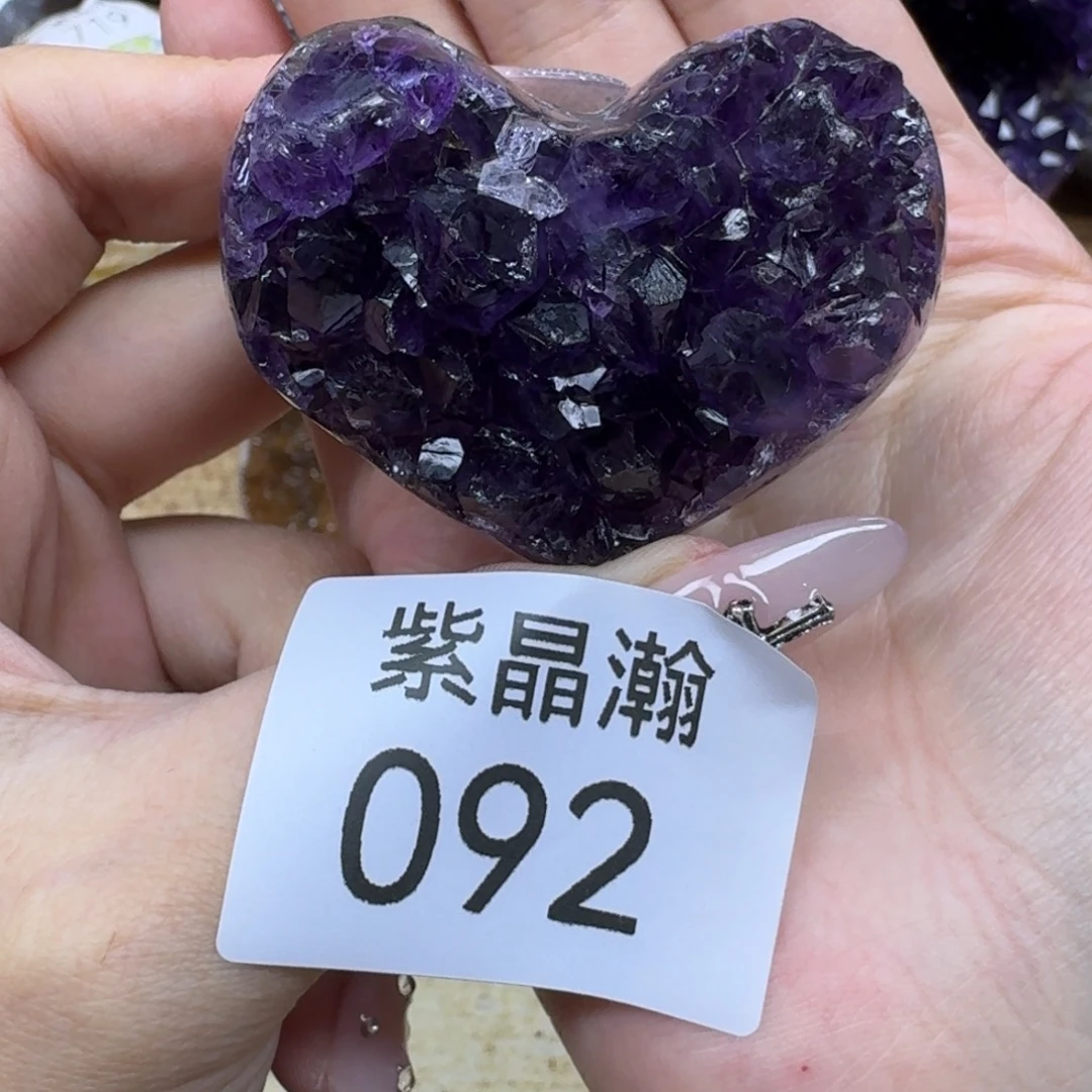 未镶嵌大型摆件（非配饰）水晶