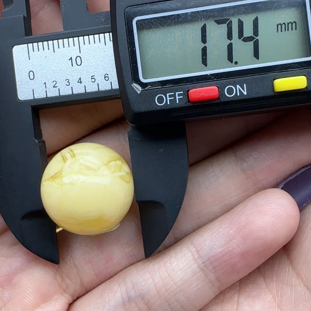 蜜蜡未镶嵌裸石虎皮妖花圆珠