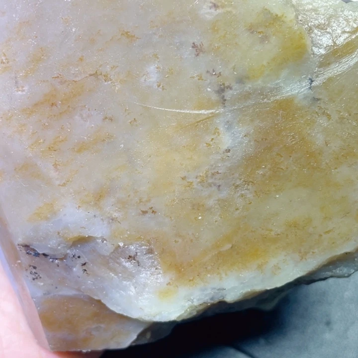 和田玉未镶嵌珠宝半成品