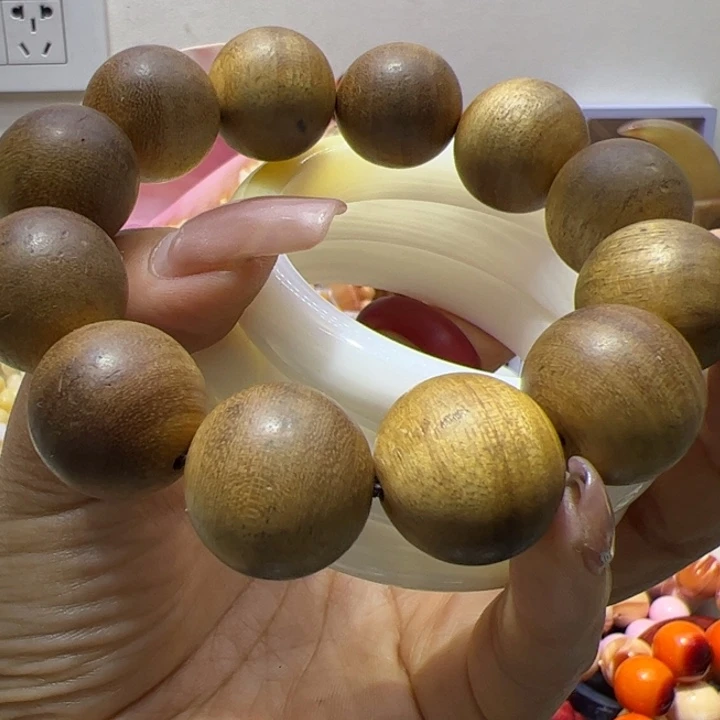 花岗石铁合金精品带黄手镯布礼盒