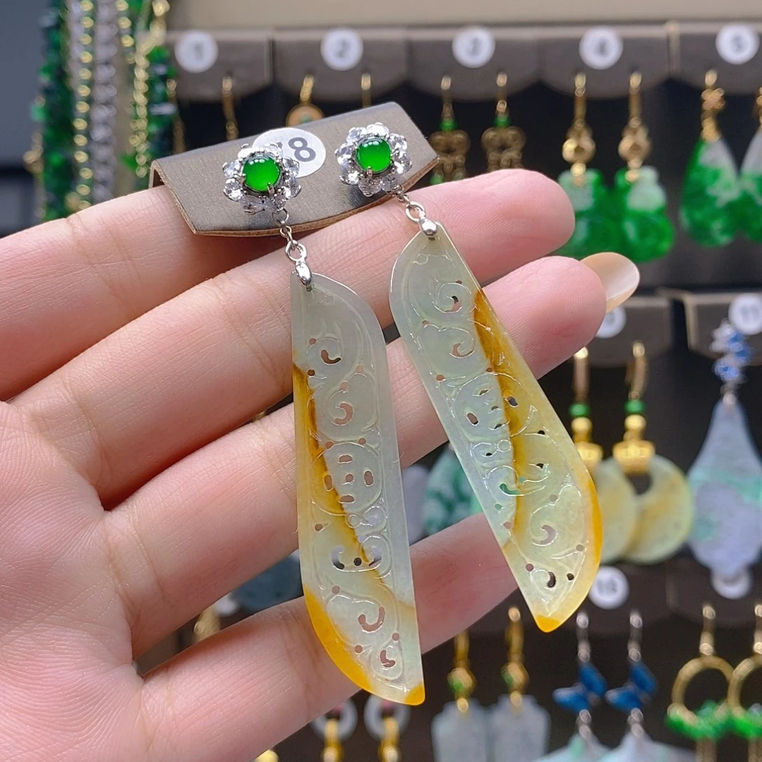 未镶嵌翡翠耳饰翡翠