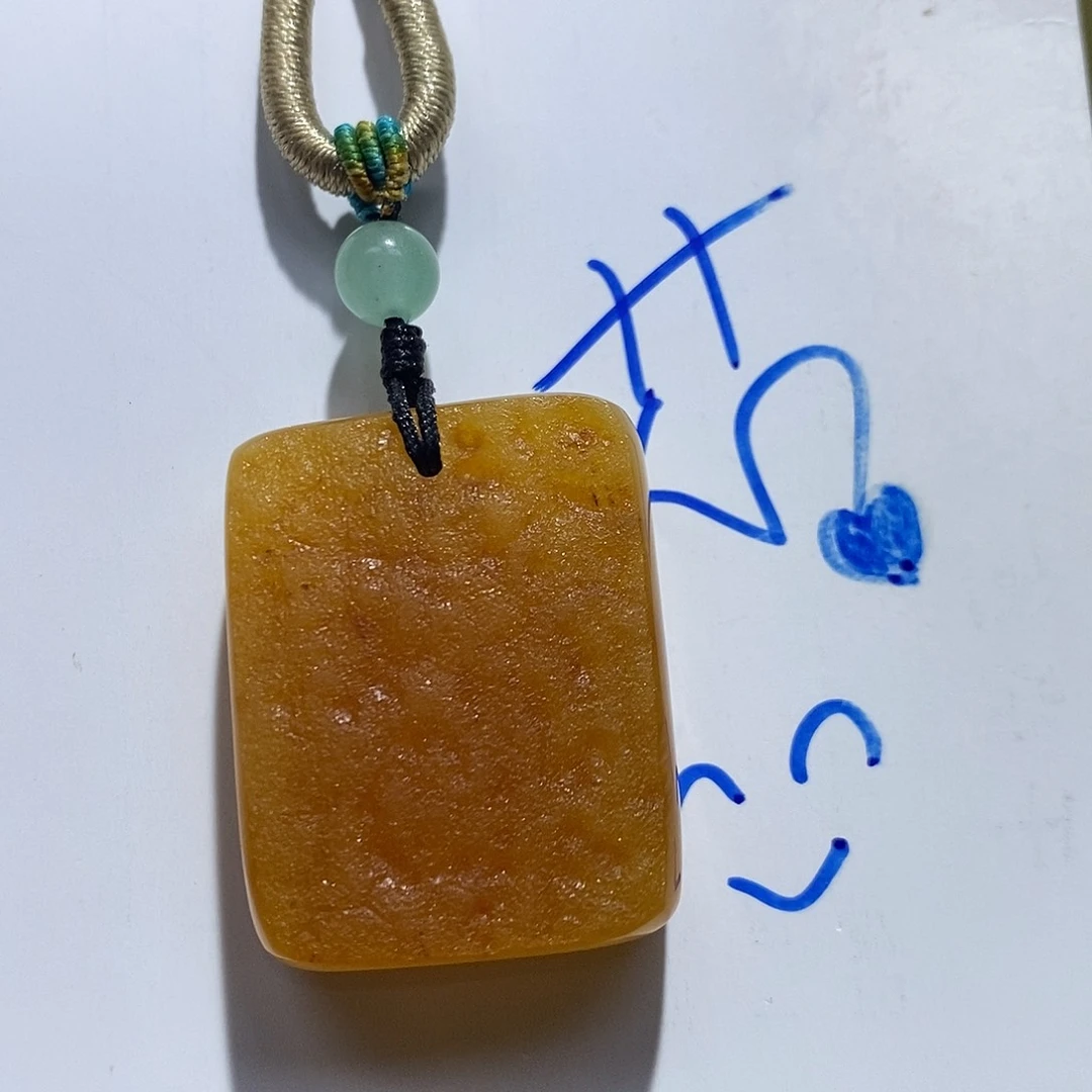 定制琥珀未镶嵌蜜蜡