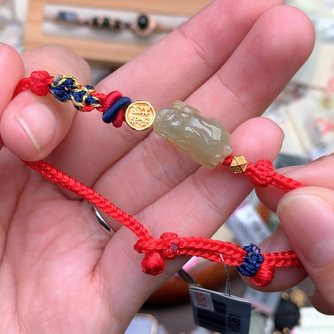 翡翠未镶嵌挂件一