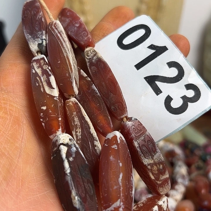 玛瑙/玉髓未镶嵌颈饰燕****9