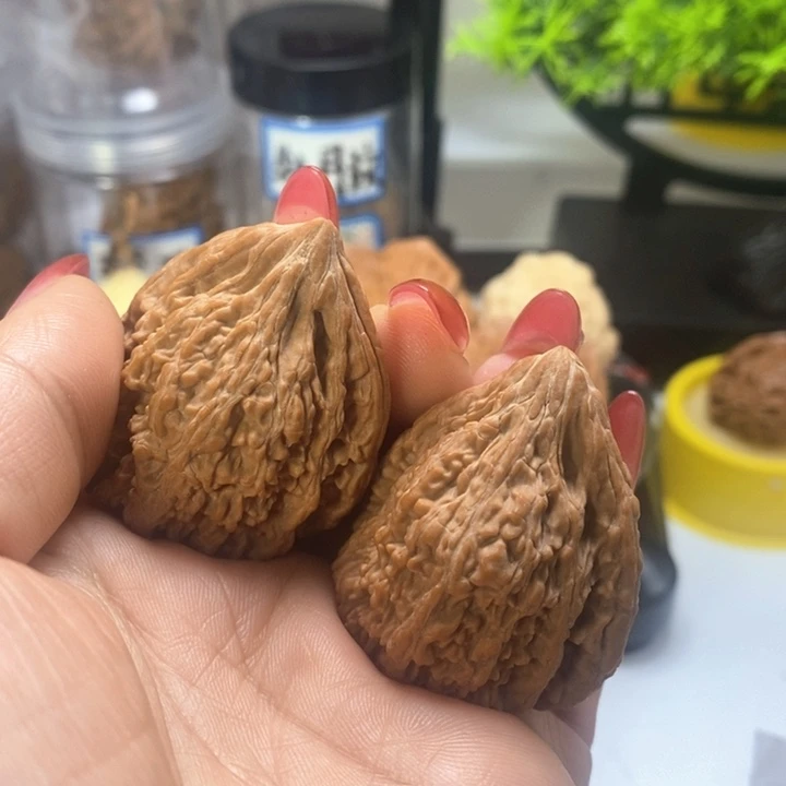 文玩核桃把件八*～塔尖