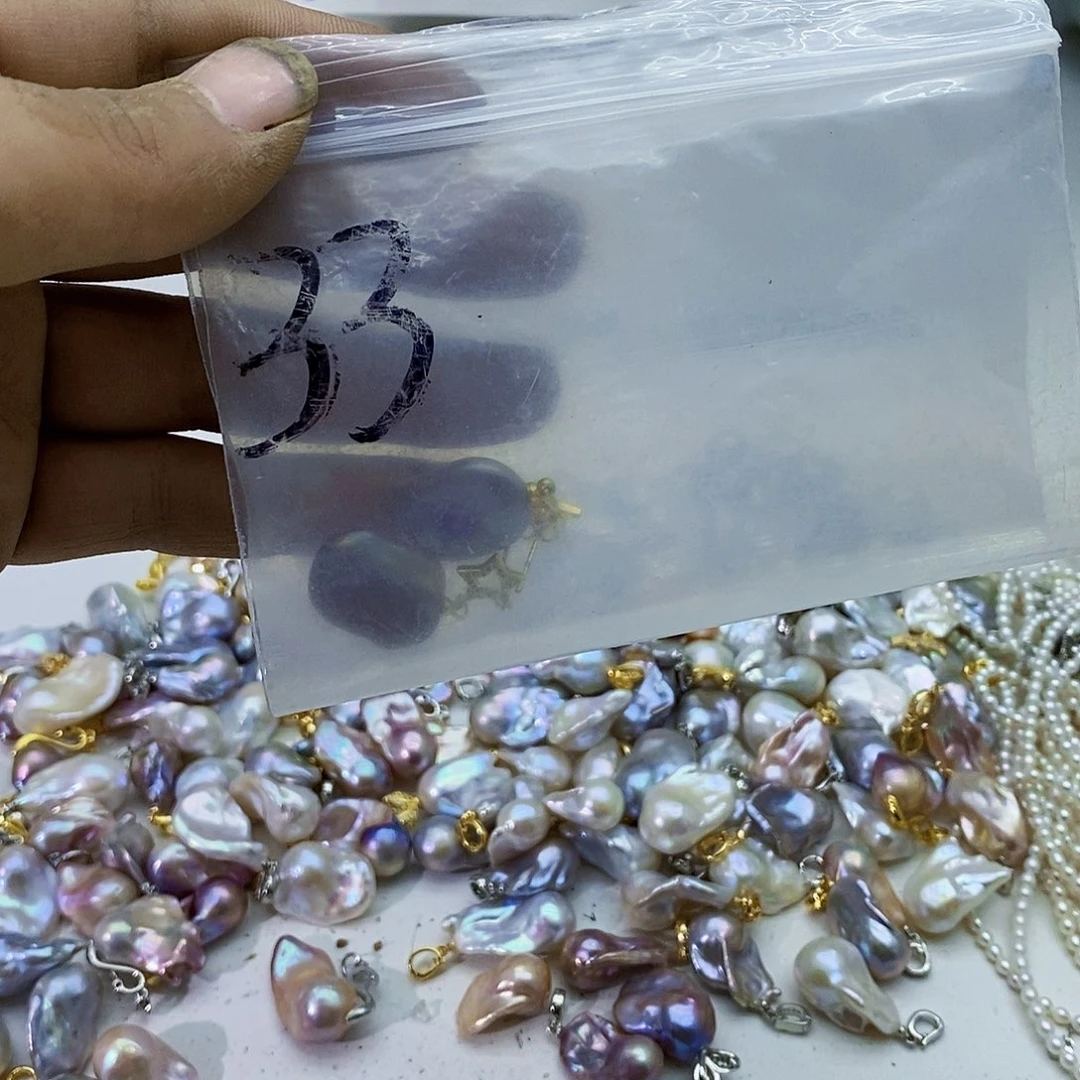 淡水珍珠合金颈饰