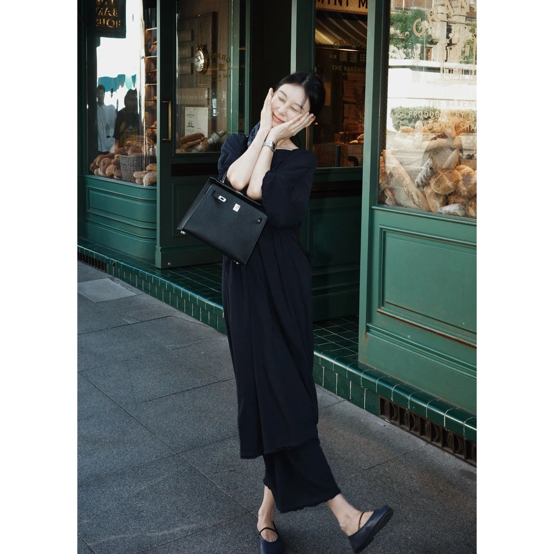 【LiuSanSan】小众别致连衣裙女夏季宽松显瘦设计感两件套2506091