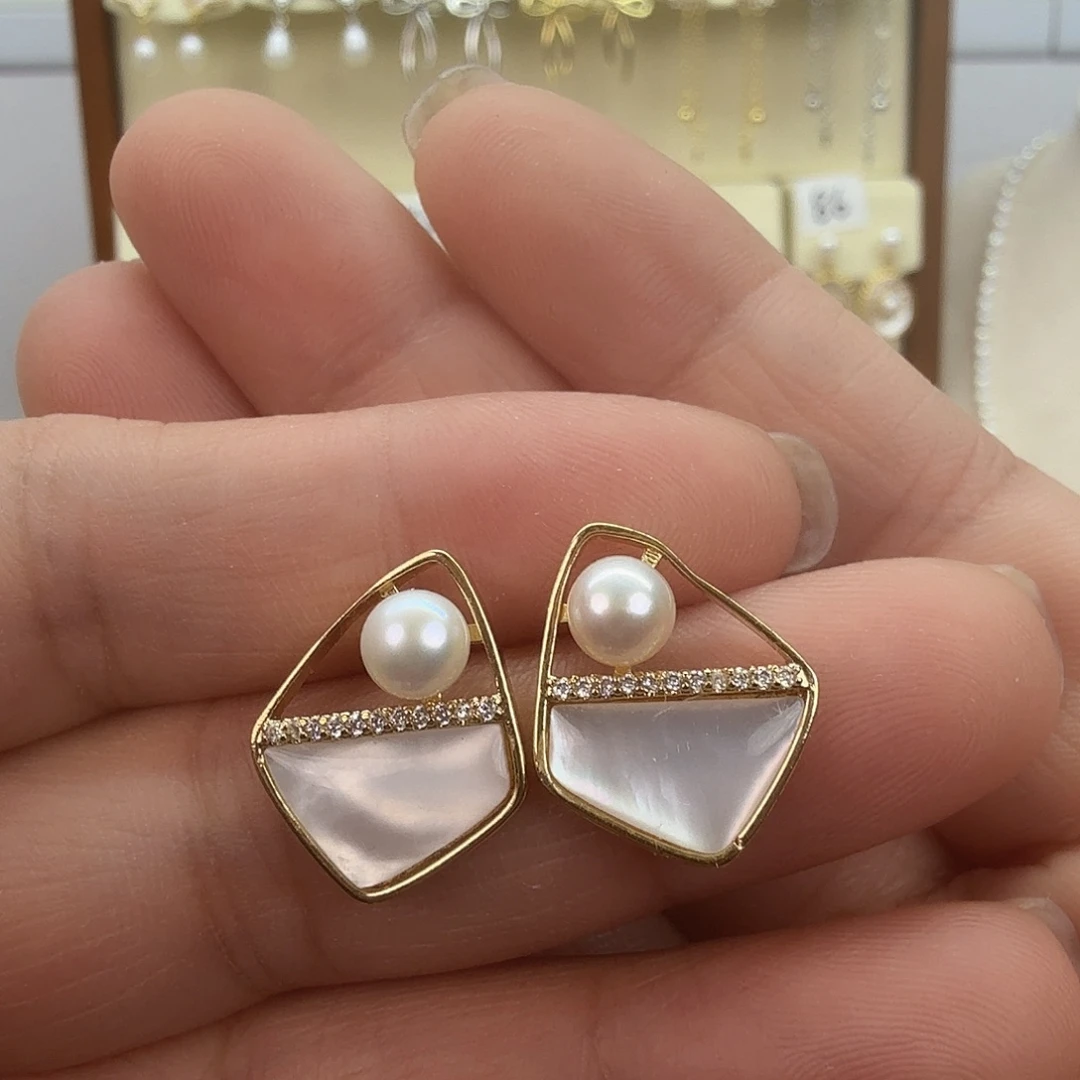 耳饰淡水珍珠未镶嵌