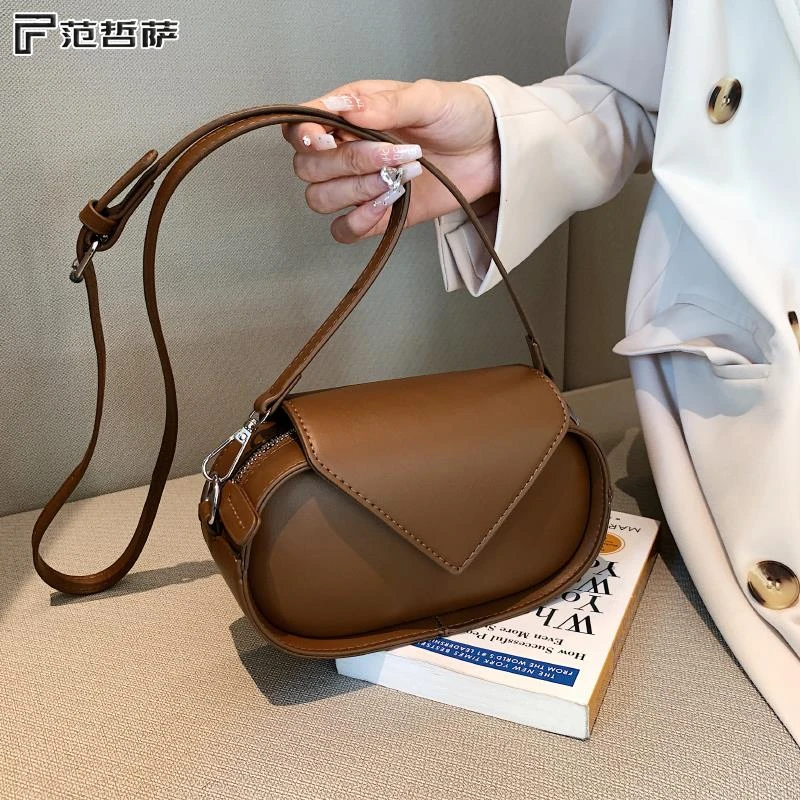 范哲萨韩版小包复古秋冬时尚单肩包包2024新款小众爆款斜挎包高级