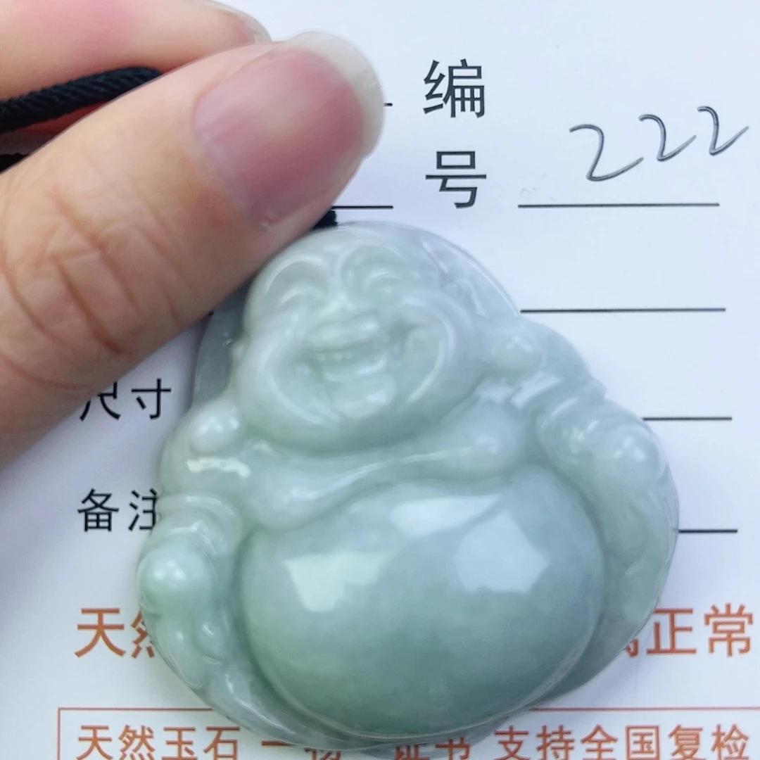 翡翠颈饰未镶嵌丢***^佛公微瑕