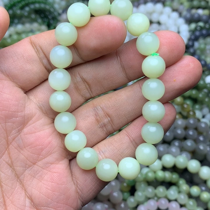 和田玉未镶嵌手串鸭蛋青
