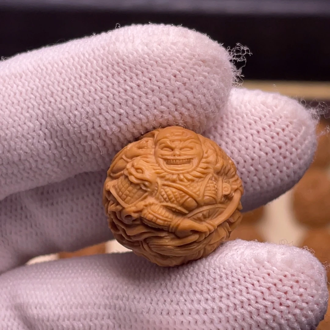 吊坠猴头核桃顶工张飞18.9