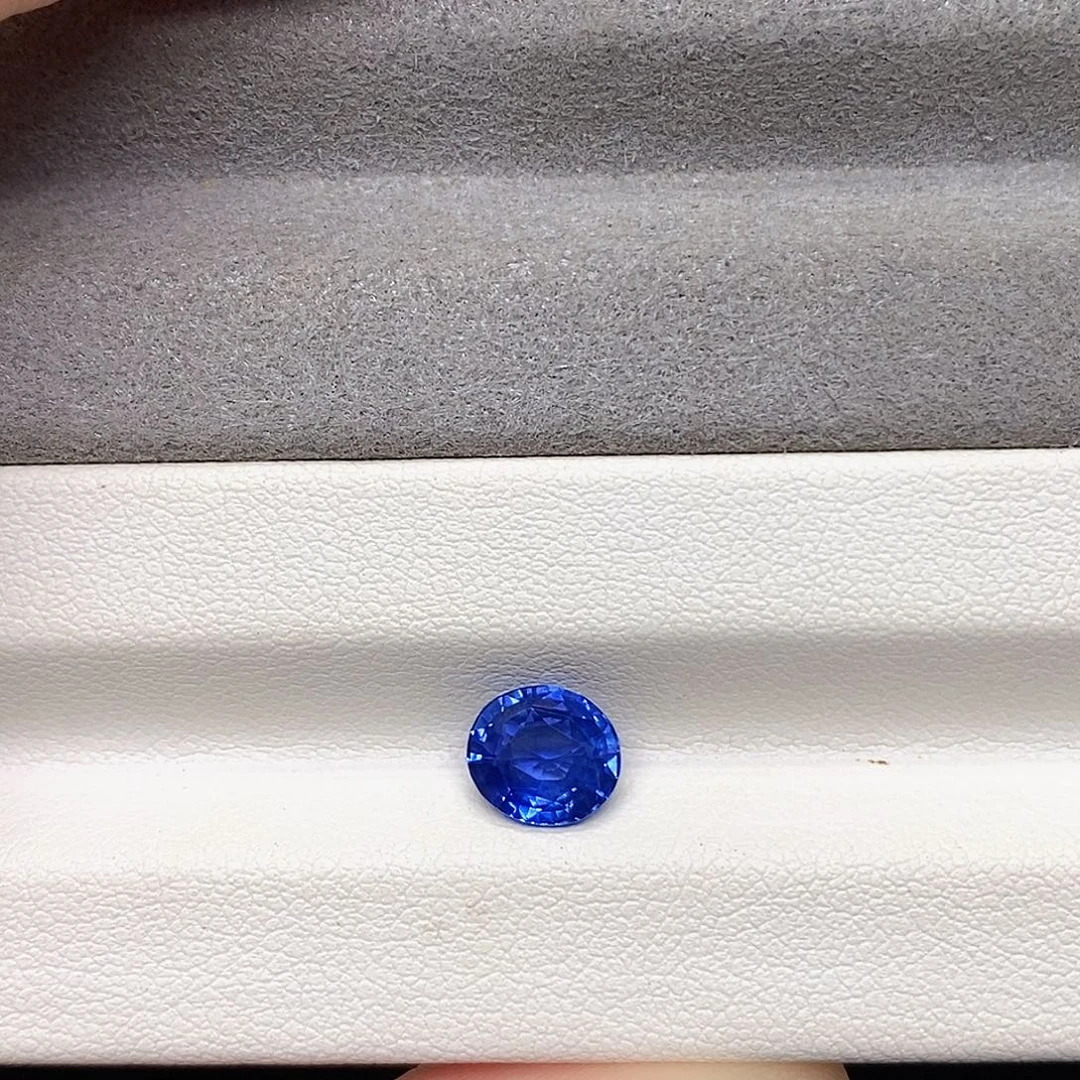 裸石蓝宝石1.75克拉天然矢车菊蓝宝石