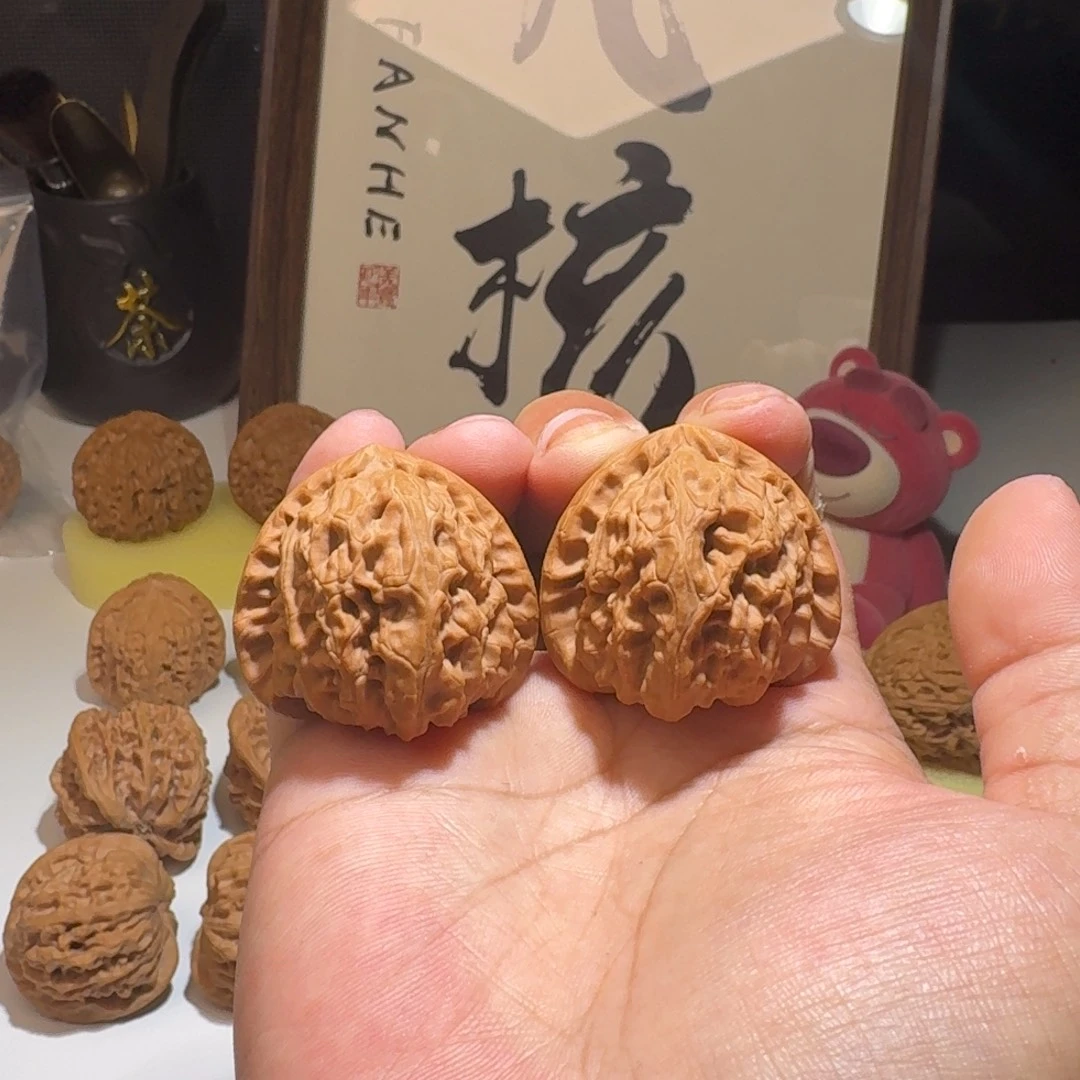 吊坠文玩核桃38尺寸白狮子（修型）