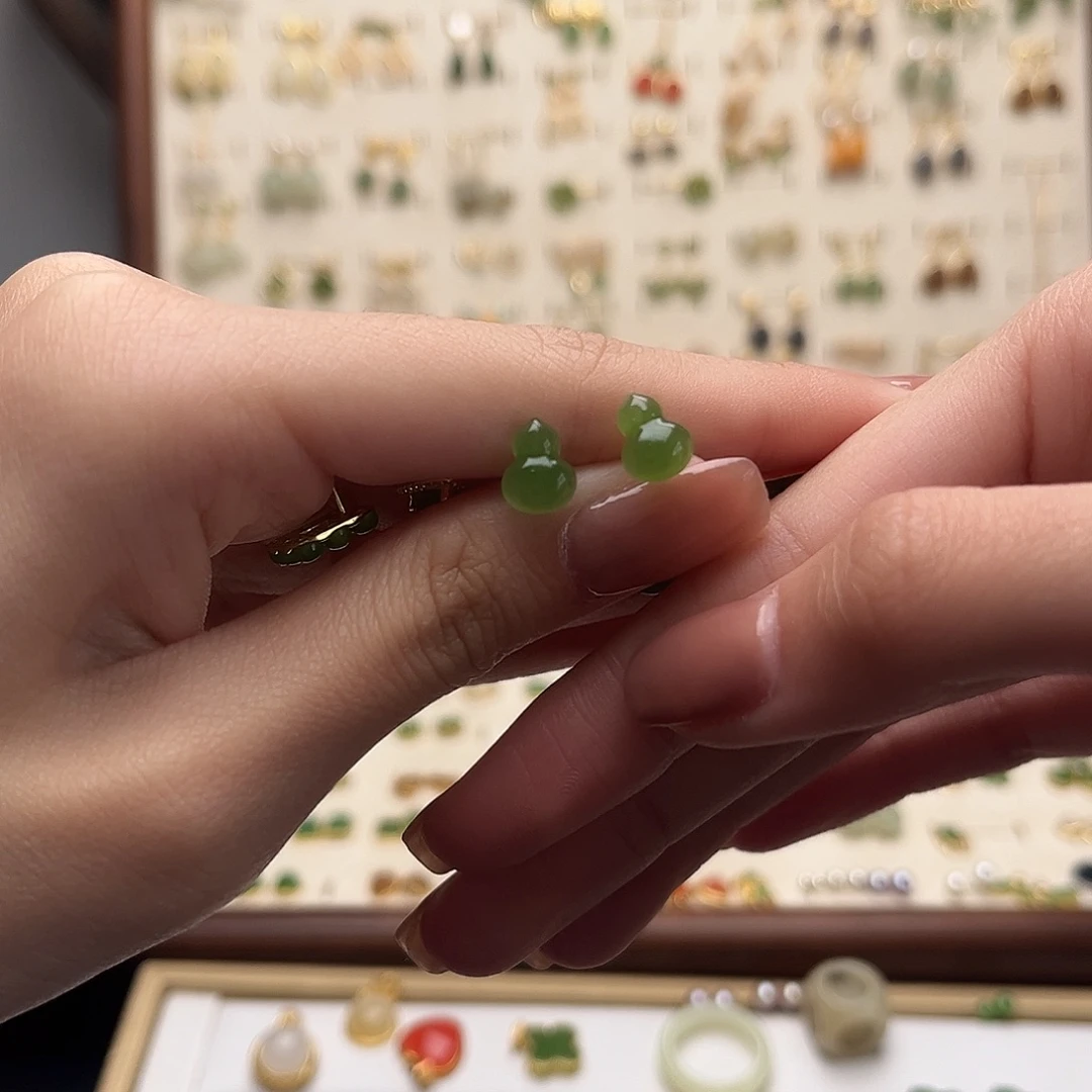 和田玉银S925镀金镶嵌耳饰