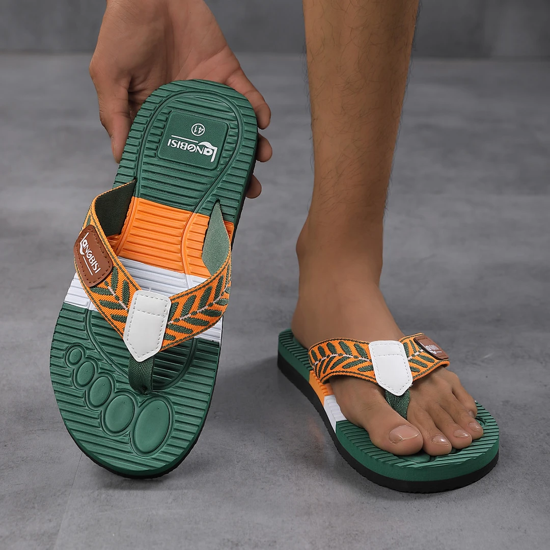 夏季男士潮流人字拖防滑沙滩凉拖大码户外休闲鞋时尚外穿凉拖鞋